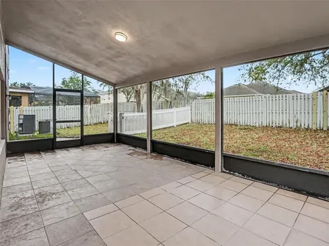 8857 Palisades Beach Avenue Orlando FL 32829
