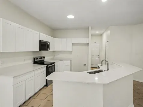 8857 Palisades Beach Avenue Orlando FL 32829