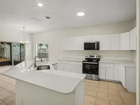 8857 Palisades Beach Avenue Orlando FL 32829