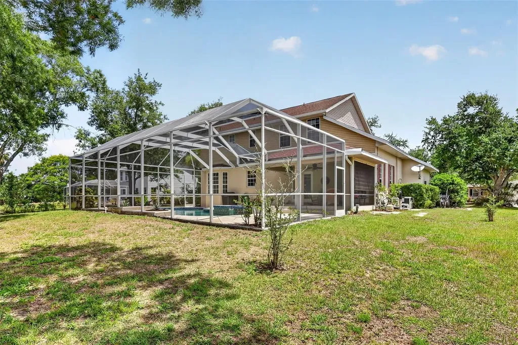 13614 2nd Avenue NE Bradenton FL 34212