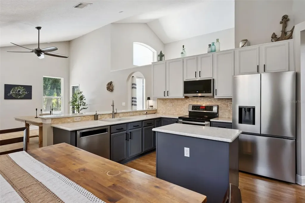 2563 Walnut Heights Road Apopka FL 32703
