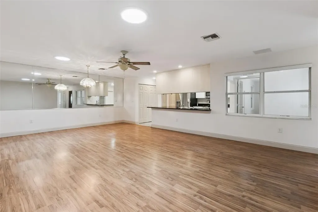 2993 Poplar Avenue Leesburg FL 34748