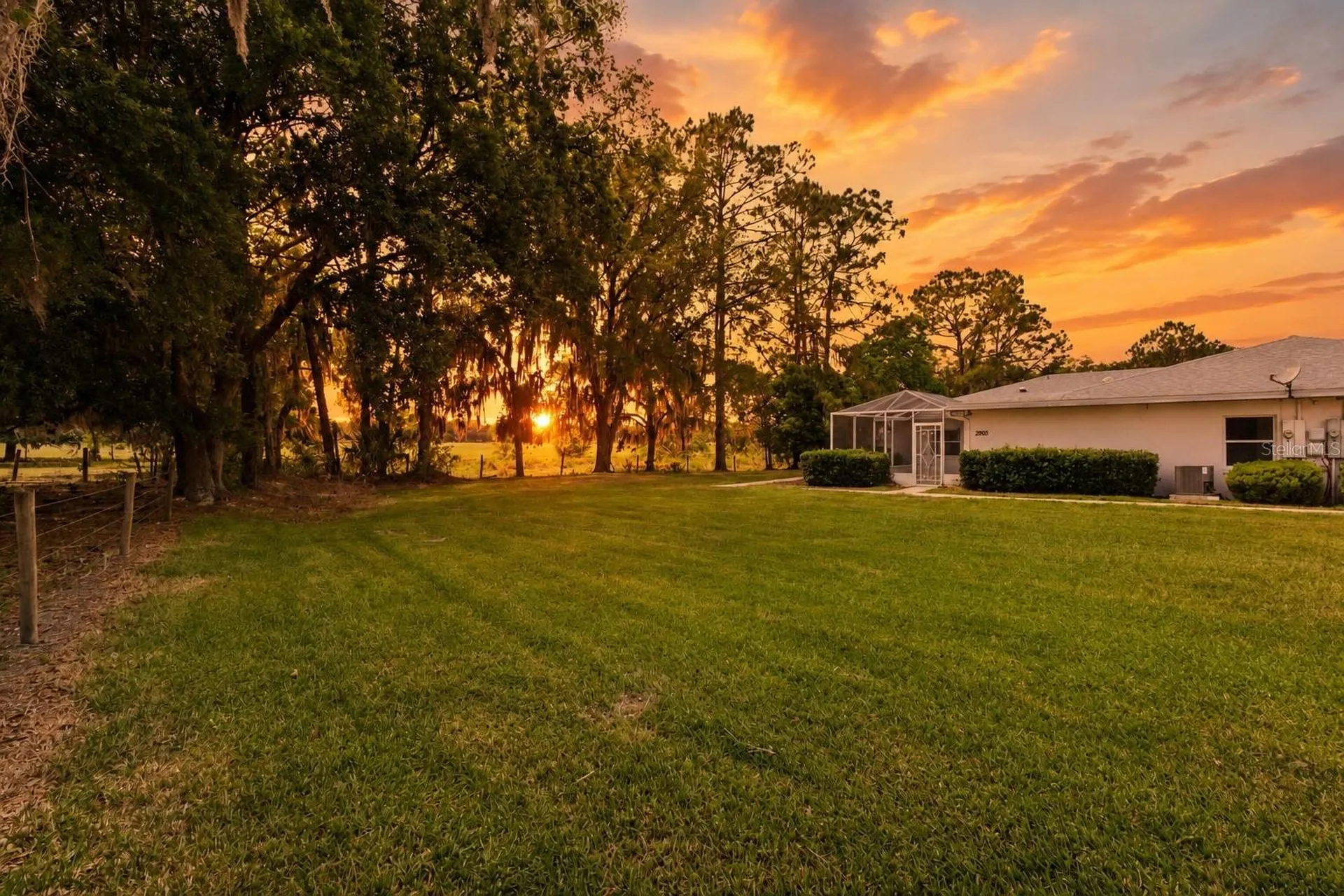 2993 Poplar Avenue Leesburg FL 34748