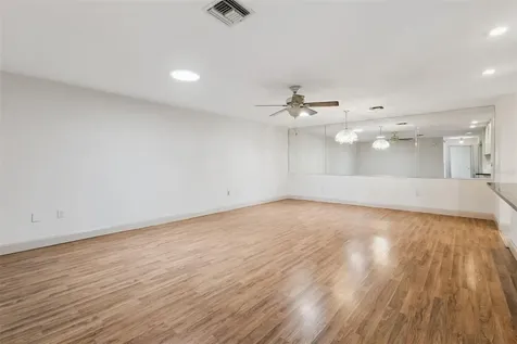2993 Poplar Avenue Leesburg FL 34748
