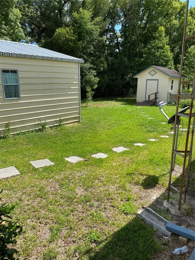 1232 NE 191st Terrace Hawthorne FL 32640