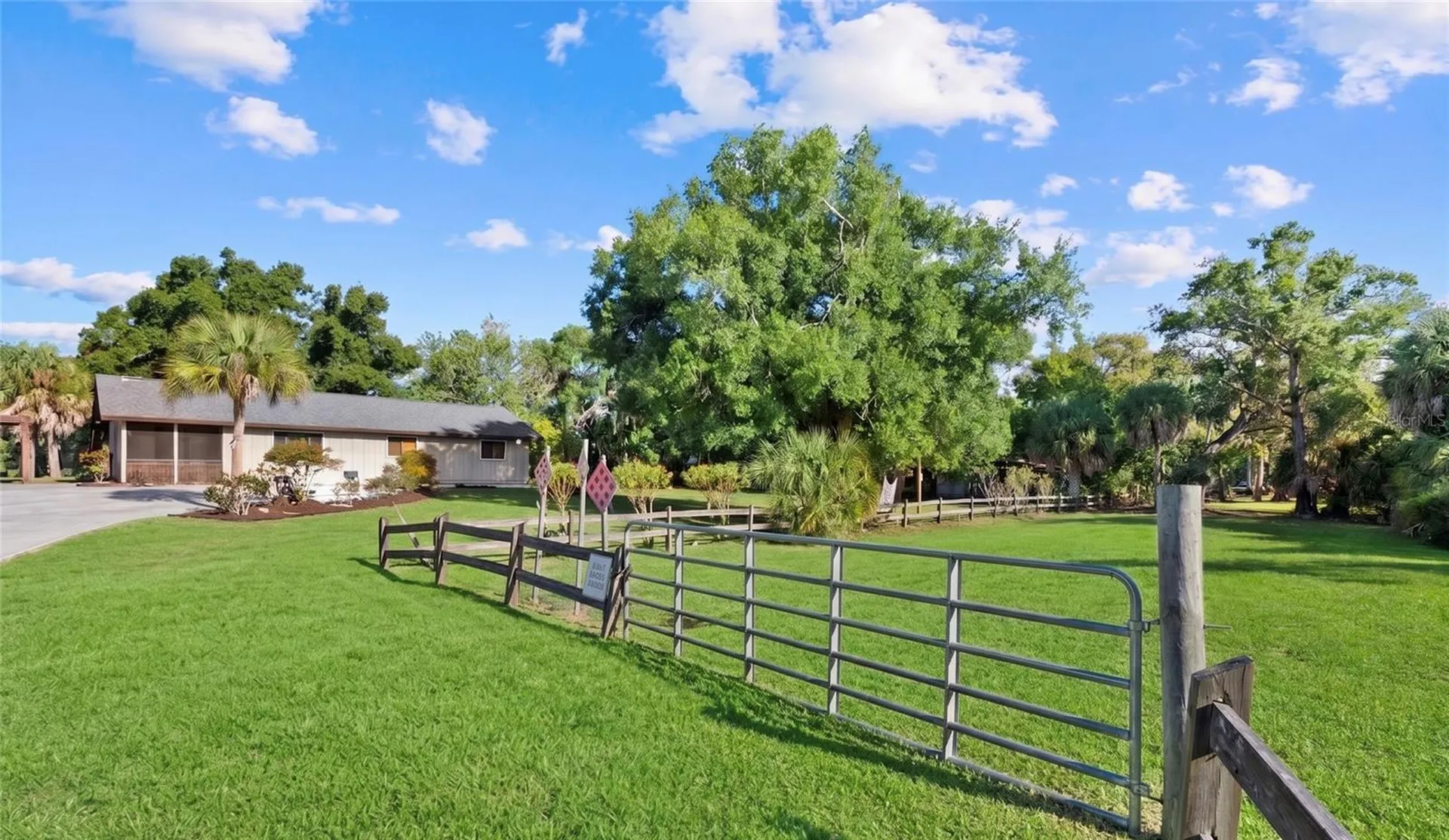 Lot 8 & 9 Nutmeg Avenue Sarasota FL 34231