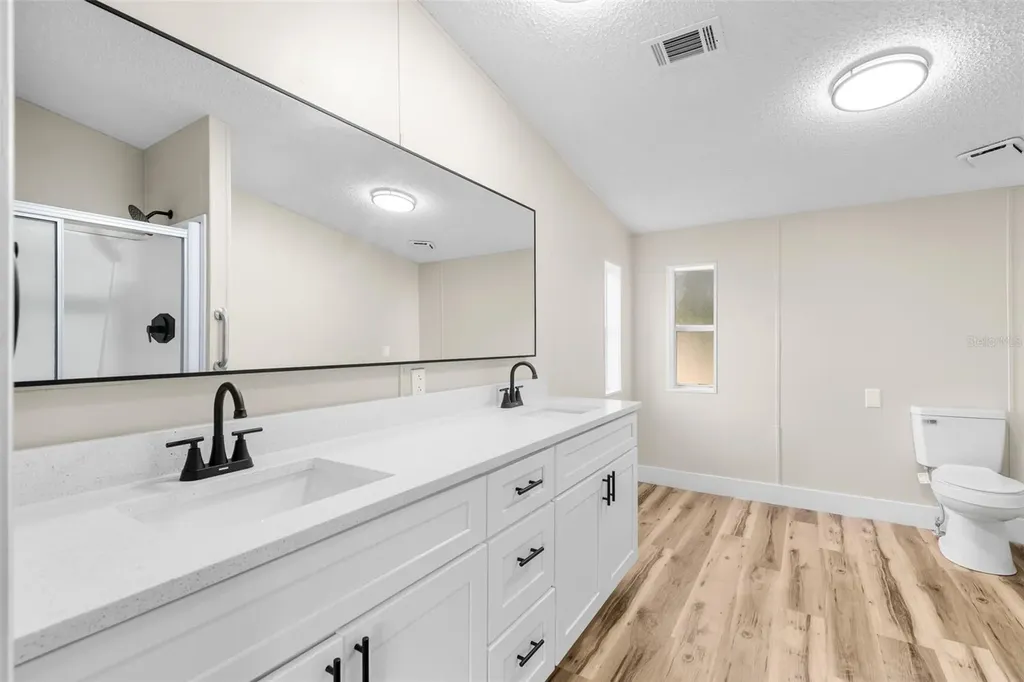 11330 NE 84th Court Bronson FL 32621
