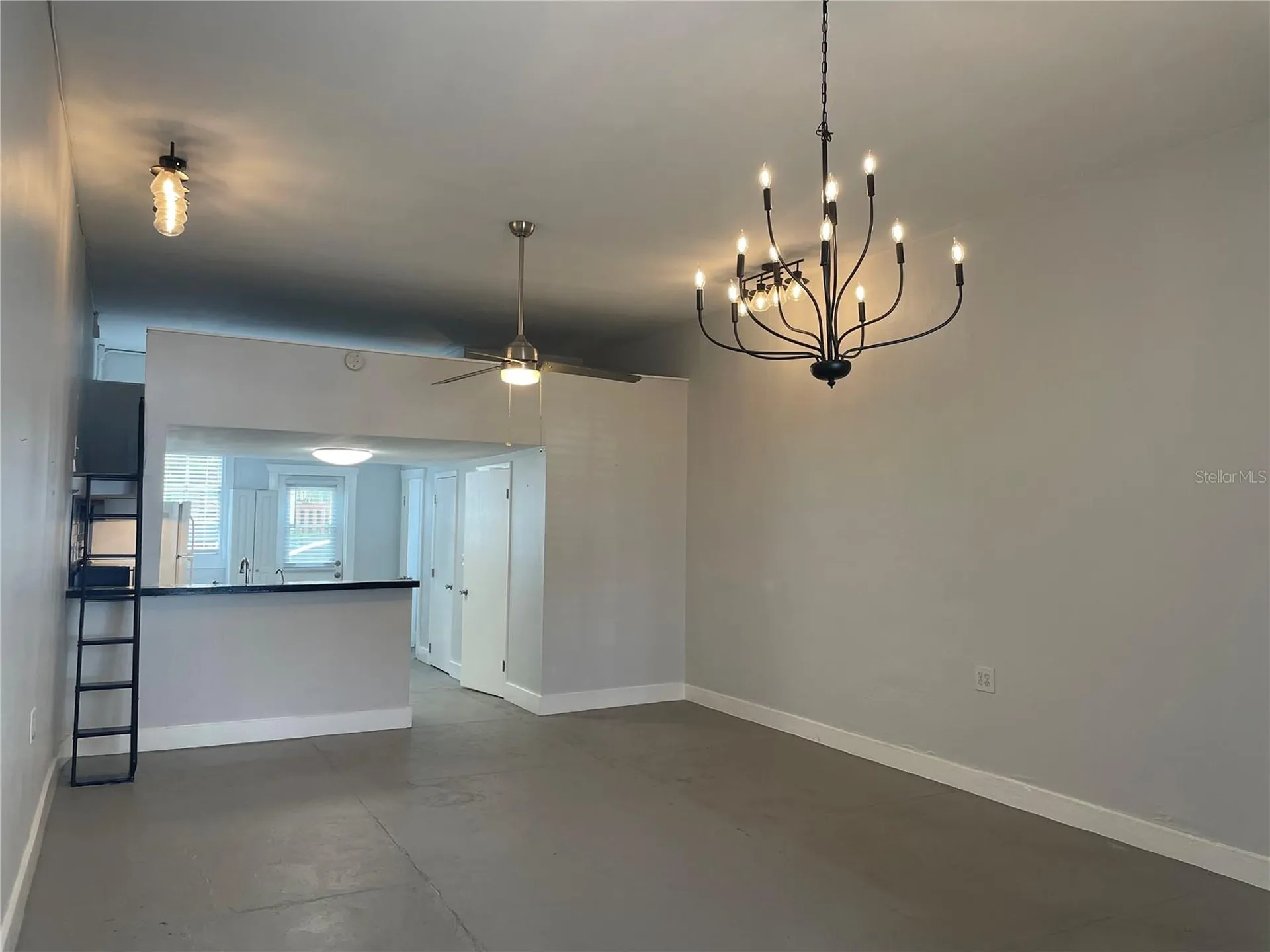 2305 W Texas Avenue Tampa FL 33629