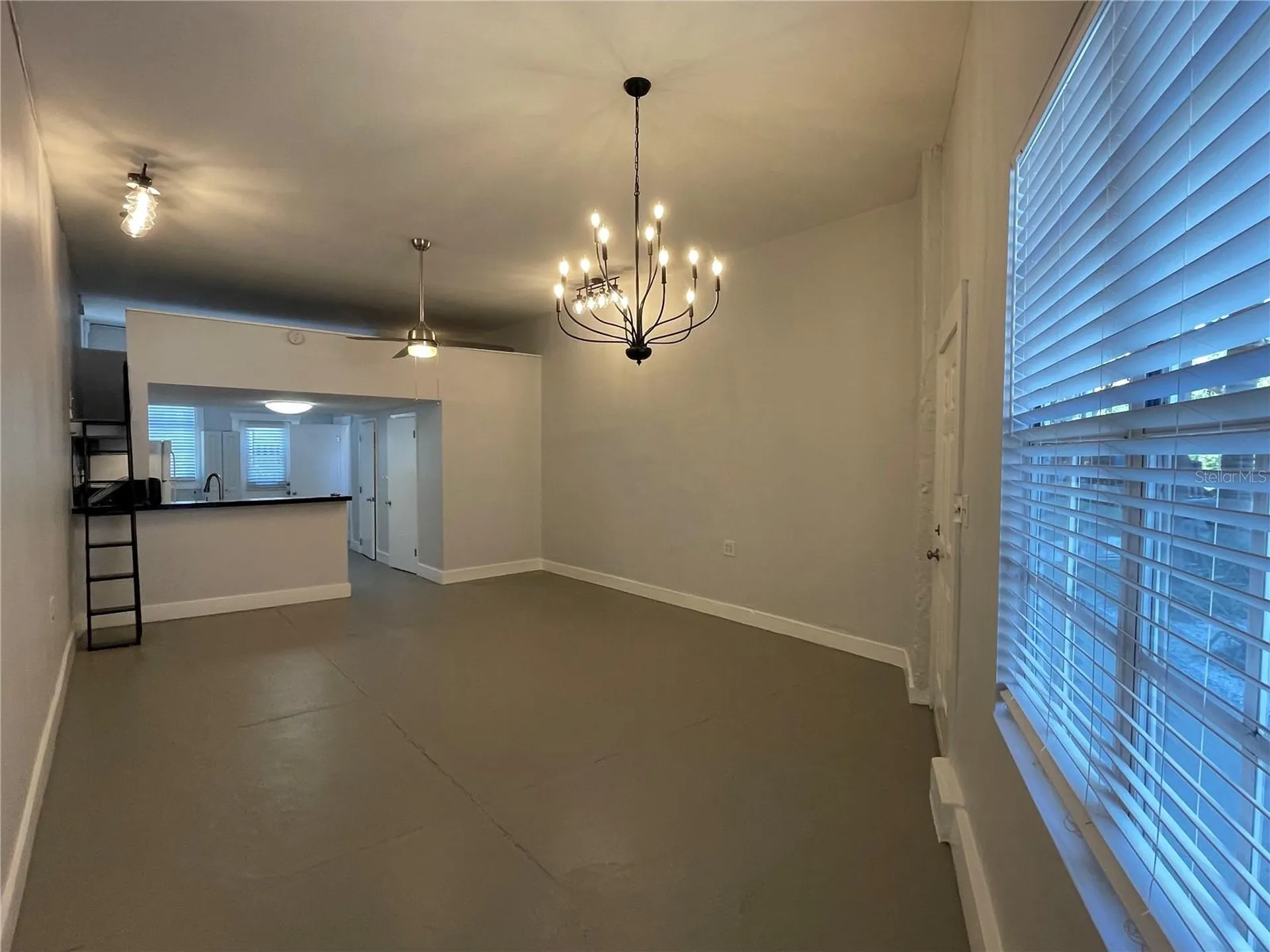 2305 W Texas Avenue Tampa FL 33629