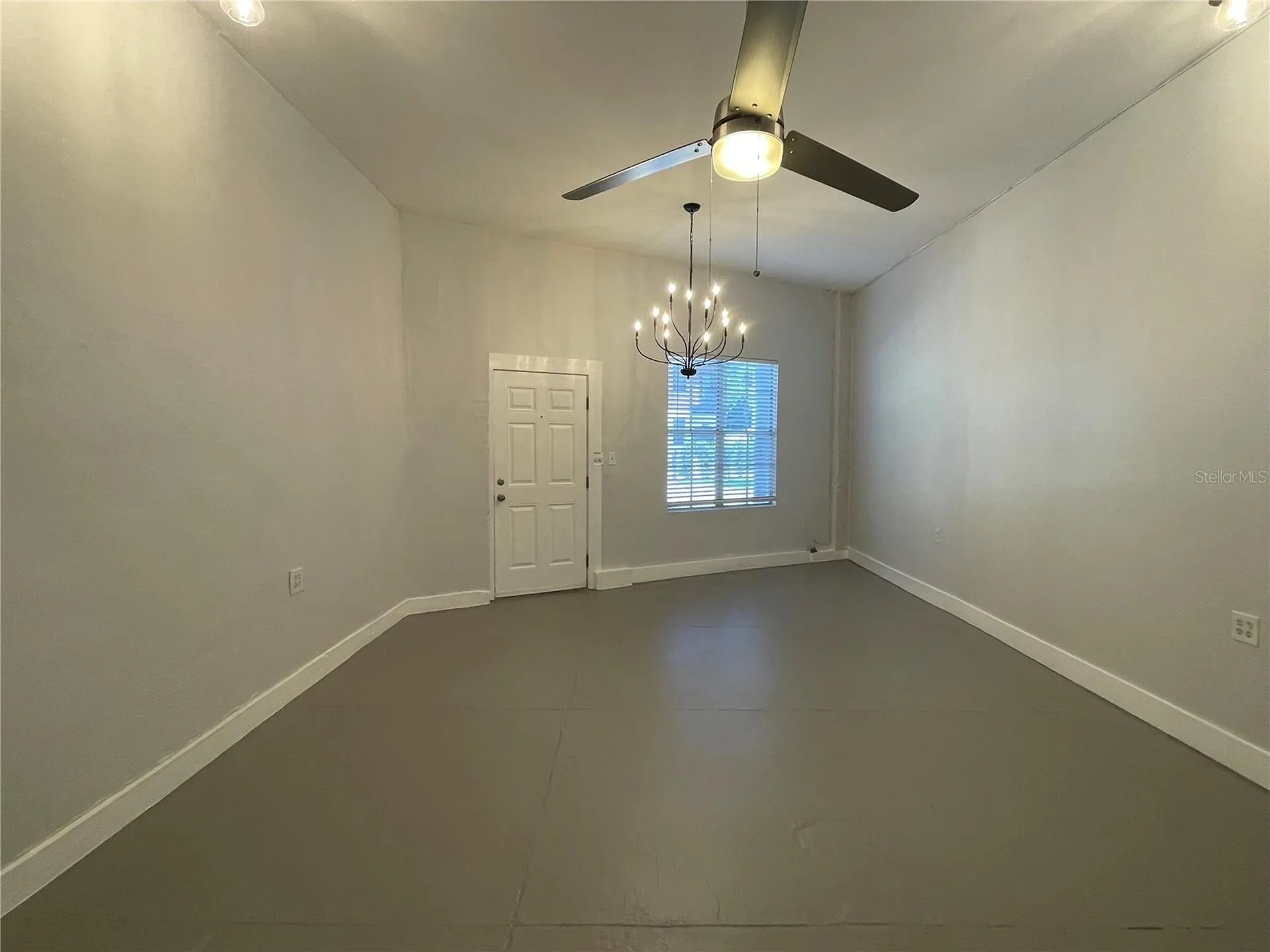 2305 W Texas Avenue Tampa FL 33629