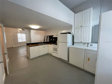 2305 W Texas Avenue Tampa FL 33629
