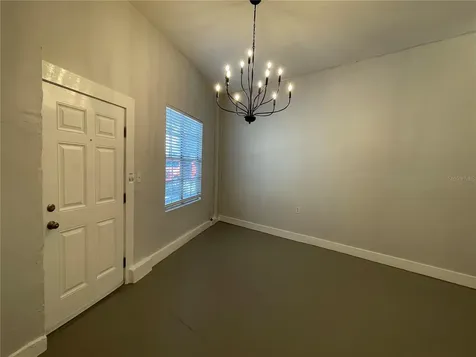 2305 W Texas Avenue Tampa FL 33629
