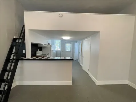 2305 W Texas Avenue Tampa FL 33629
