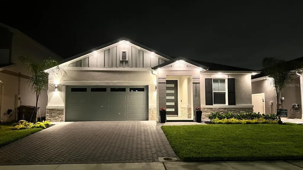 1426 Axel Graeson Avenue Kissimmee FL 34744