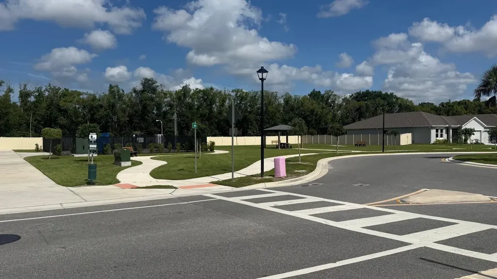 1426 Axel Graeson Avenue Kissimmee FL 34744