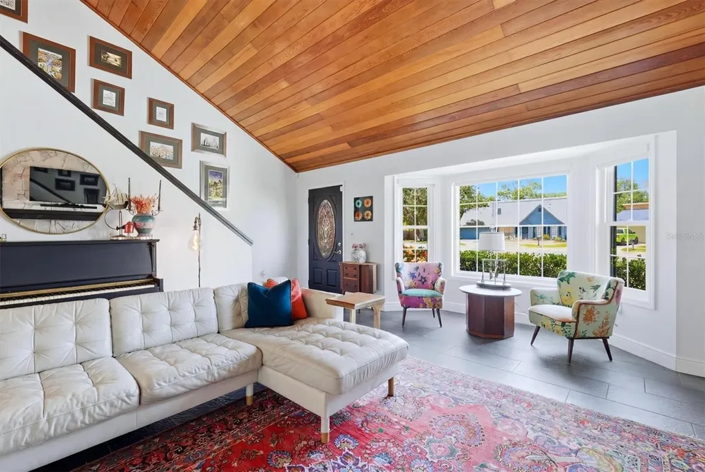 5378 Sarapointe Court Sarasota FL 34232
