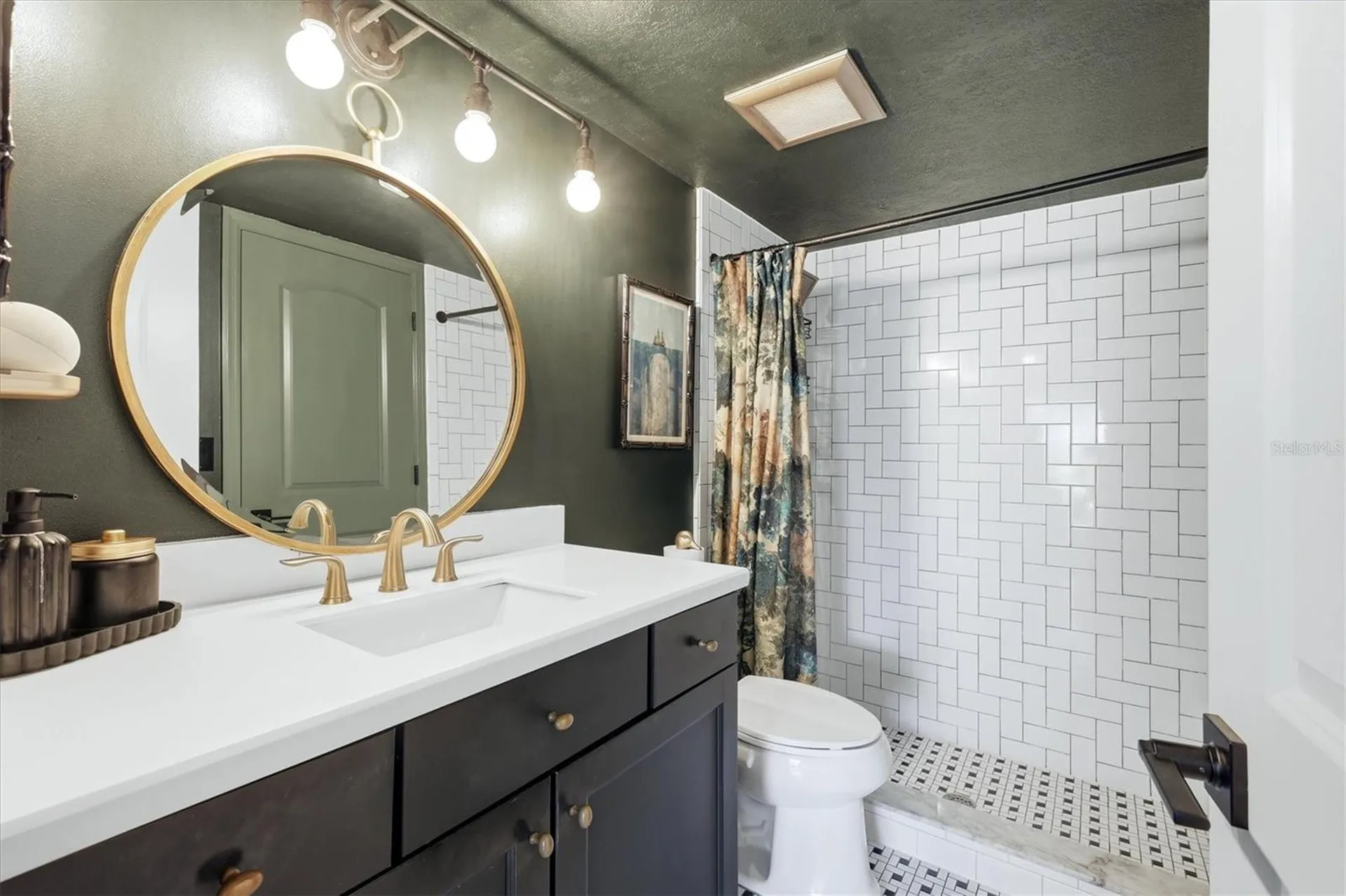 5378 Sarapointe Court Sarasota FL 34232