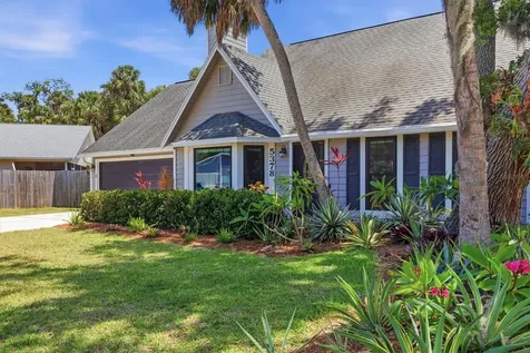 5378 Sarapointe Court Sarasota FL 34232