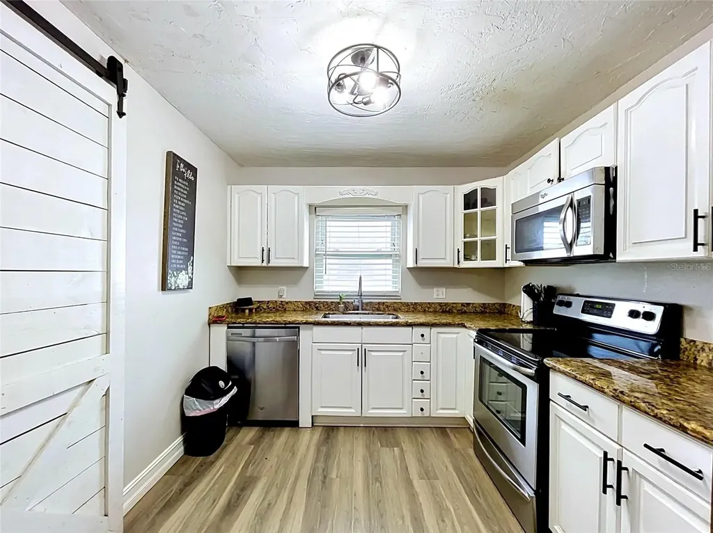 8320 43rd Way N Pinellas Park FL 33781