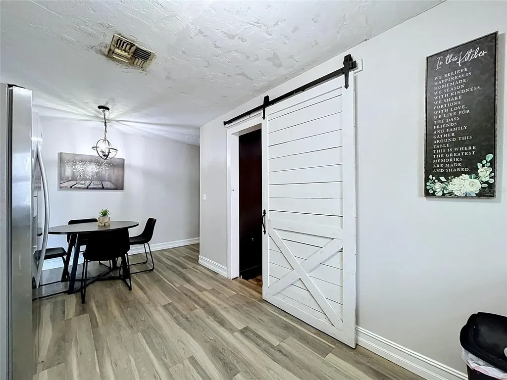 8320 43rd Way N Pinellas Park FL 33781