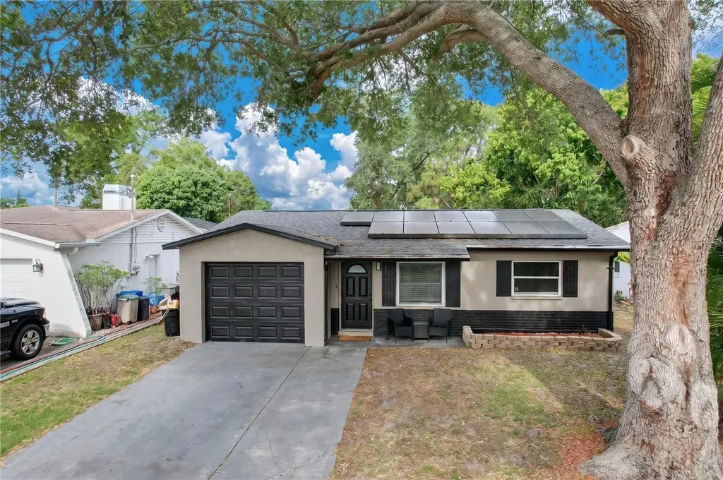 8320 43rd Way N Pinellas Park FL 33781