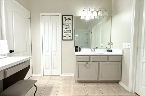 10228 Hunters Haven Boulevard Riverview FL 33578