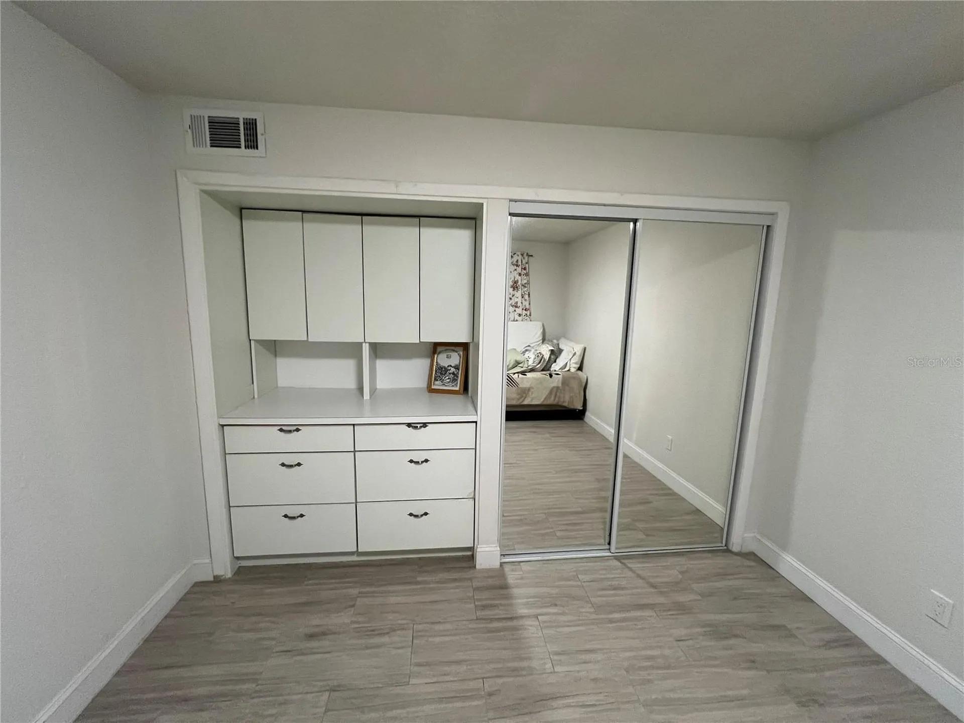 5587 Devonbriar Way Orlando FL 32822