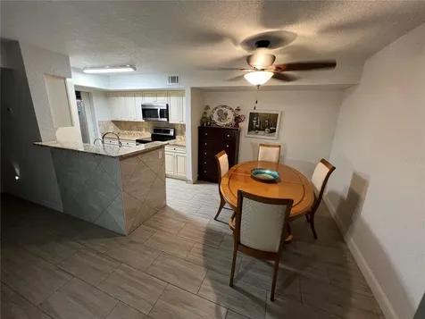 5587 Devonbriar Way Orlando FL 32822