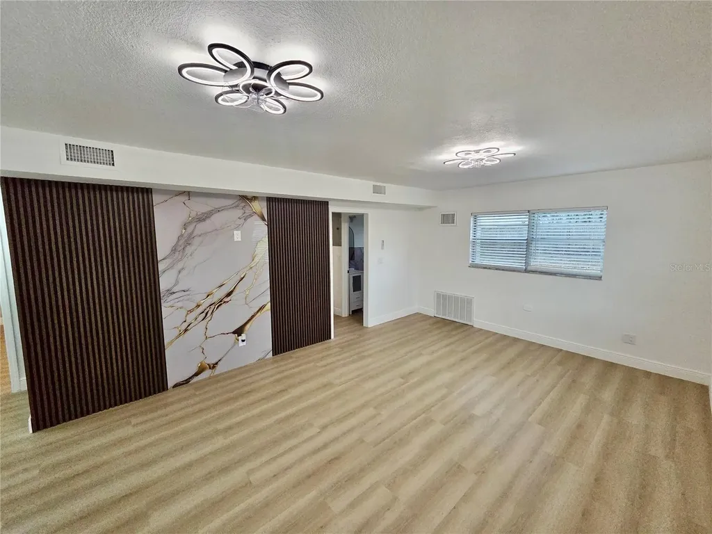 230 Beverly Boulevard Brandon FL 33511