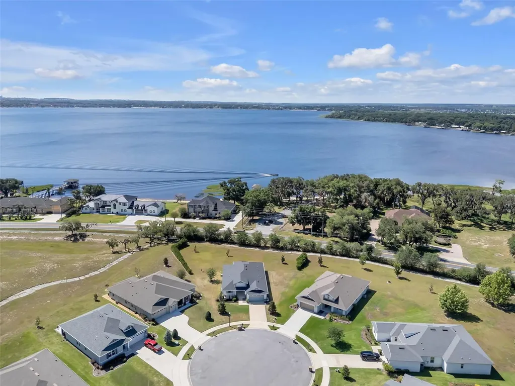 16288 Spring View Court Clermont FL 34711