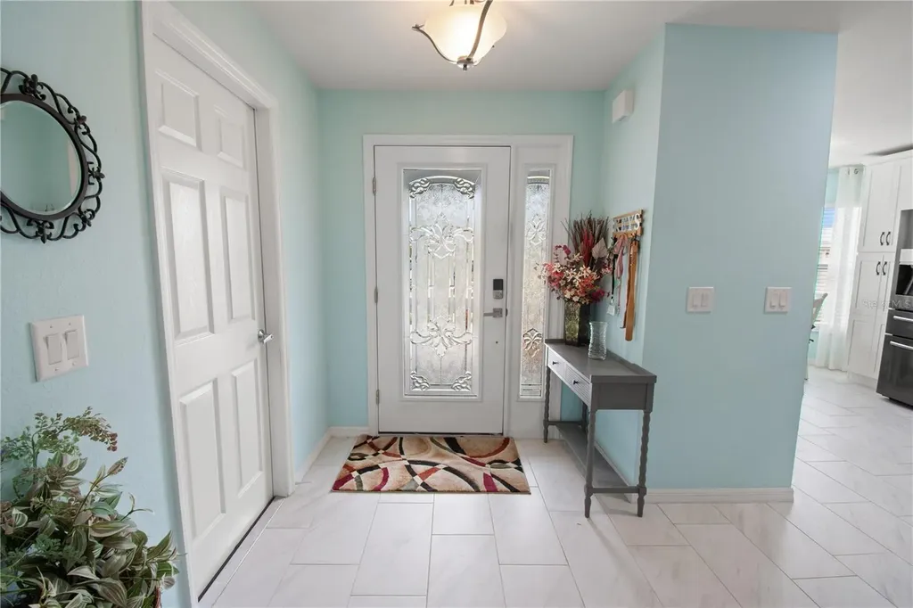 241 Lourdes Street Lake Wales FL 33859