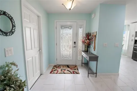 241 Lourdes Street Lake Wales FL 33859