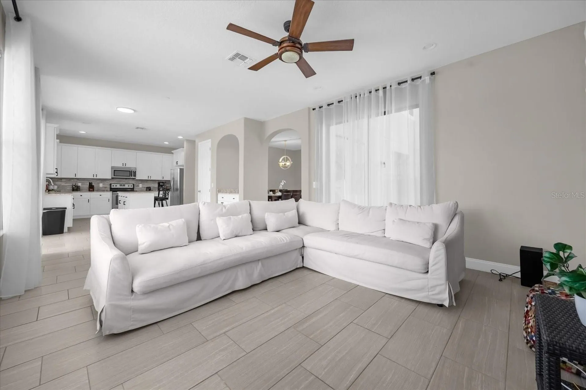 9657 Moss Rose Way Orlando FL 32832