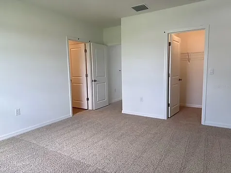 32492 Welling Blade Loop Wesley Chapel FL 33545