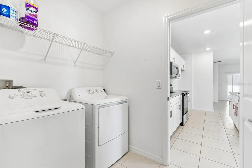 6450 Back Forty Loop Zephyrhills FL 33541