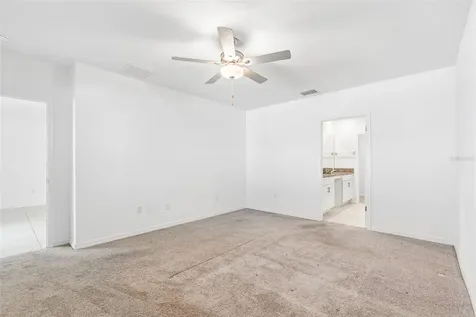 6450 Back Forty Loop Zephyrhills FL 33541