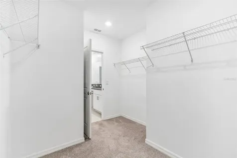 6450 Back Forty Loop Zephyrhills FL 33541