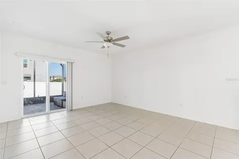 6450 Back Forty Loop Zephyrhills FL 33541