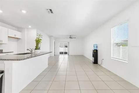 6450 Back Forty Loop Zephyrhills FL 33541