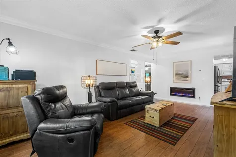 1150 Orange Tree Circle E Palm Harbor FL 34684