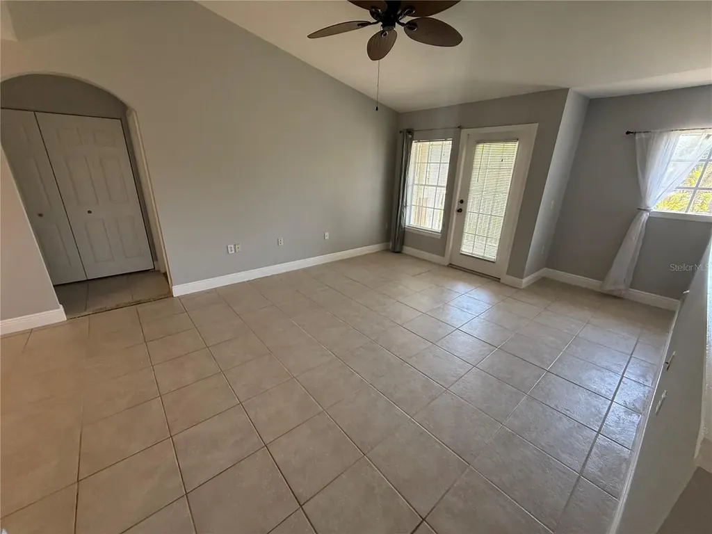 8932 Manor Loop Lakewood Ranch FL 34202