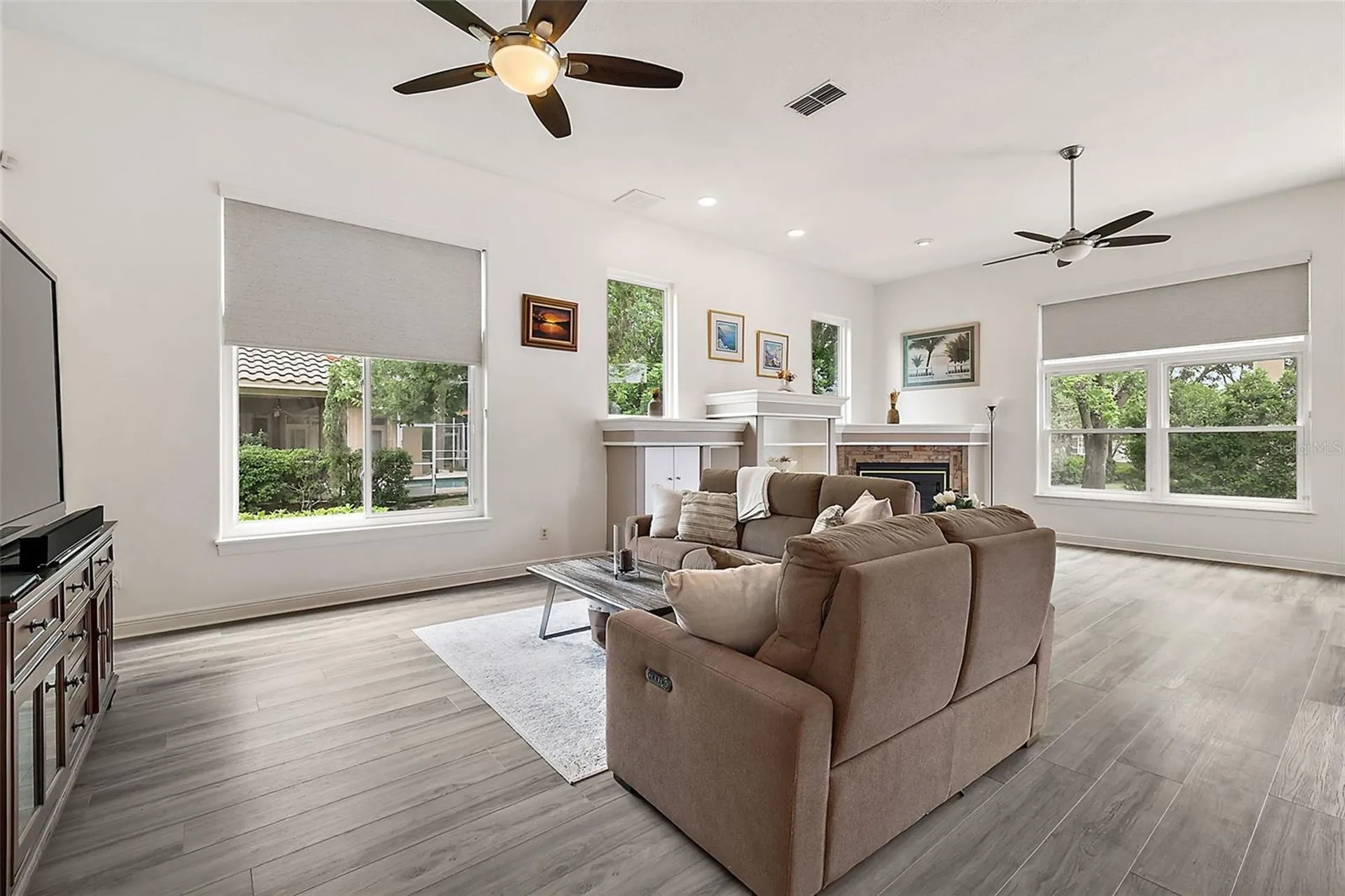 9537 Castleford Point Orlando FL 32836