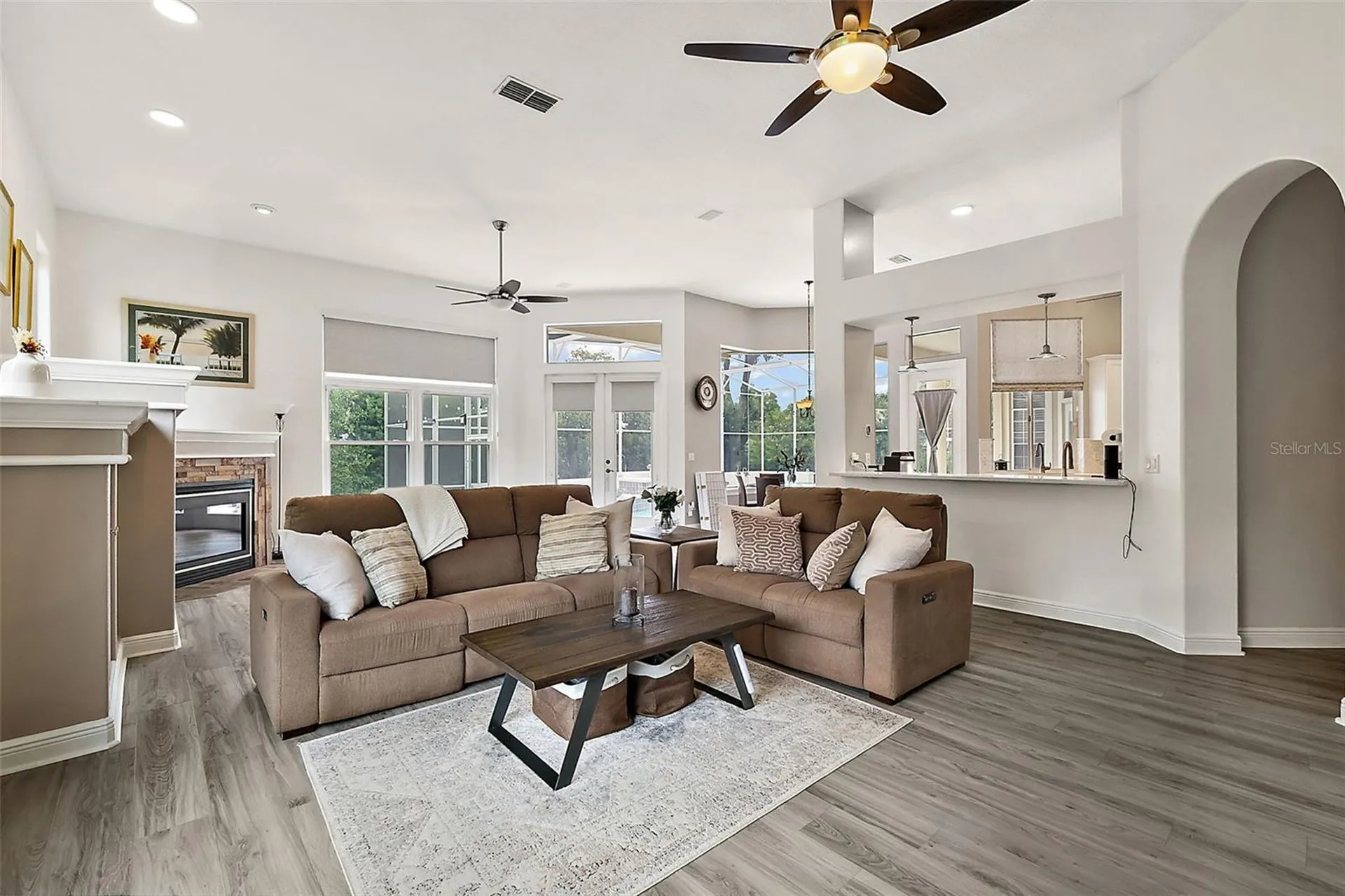 9537 Castleford Point Orlando FL 32836