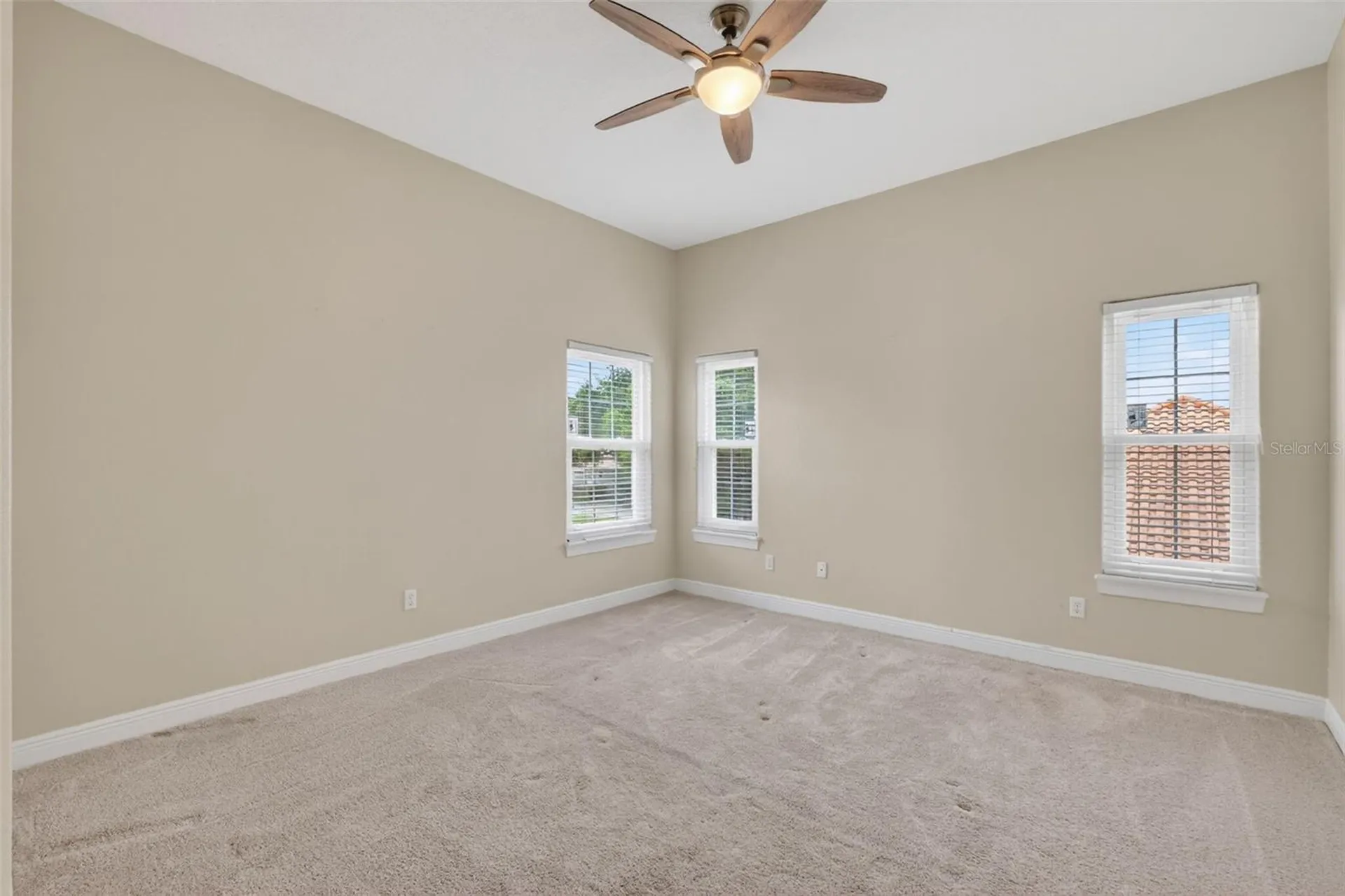 9537 Castleford Point Orlando FL 32836