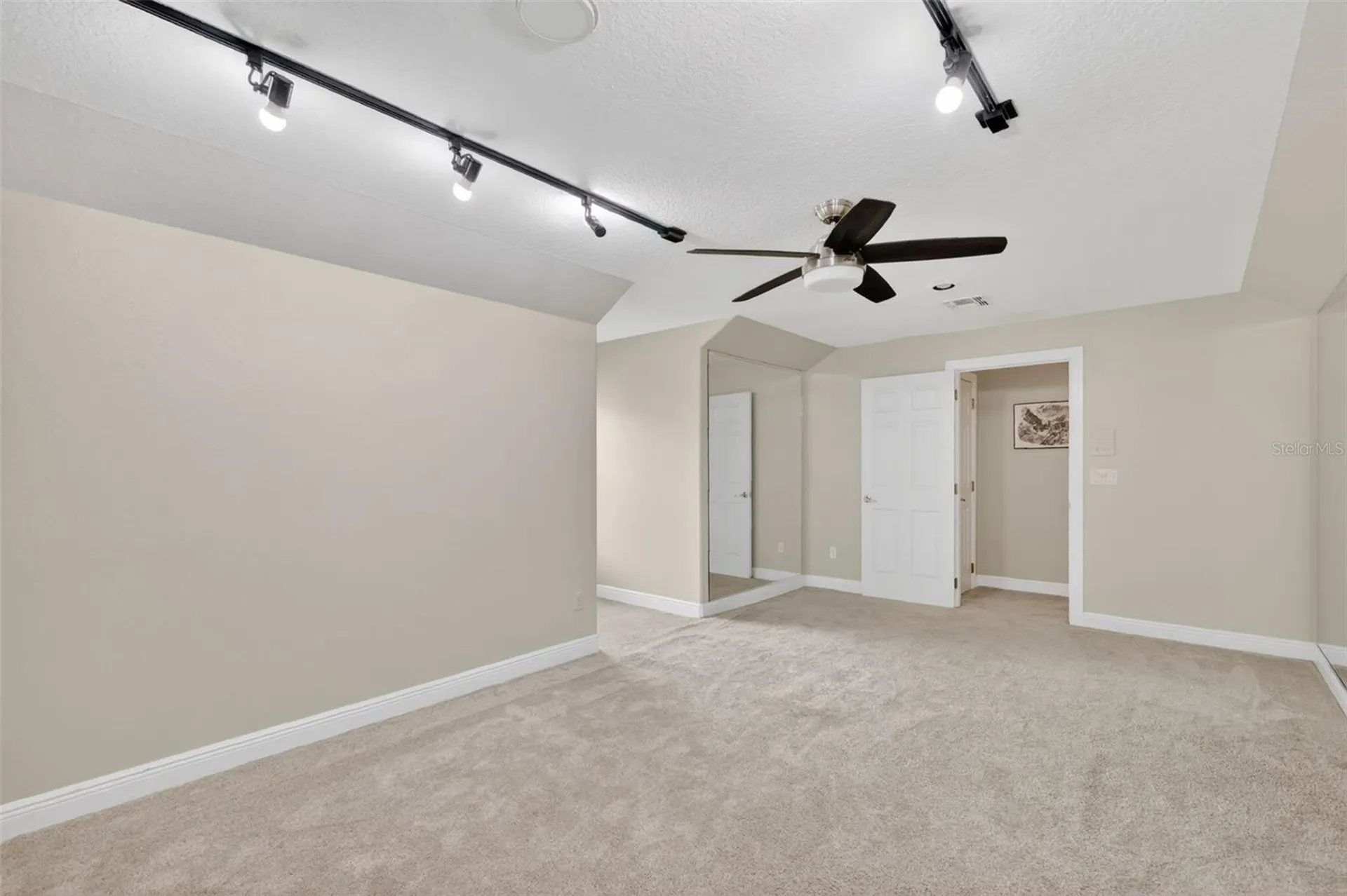 9537 Castleford Point Orlando FL 32836