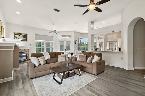 9537 Castleford Point Orlando FL 32836