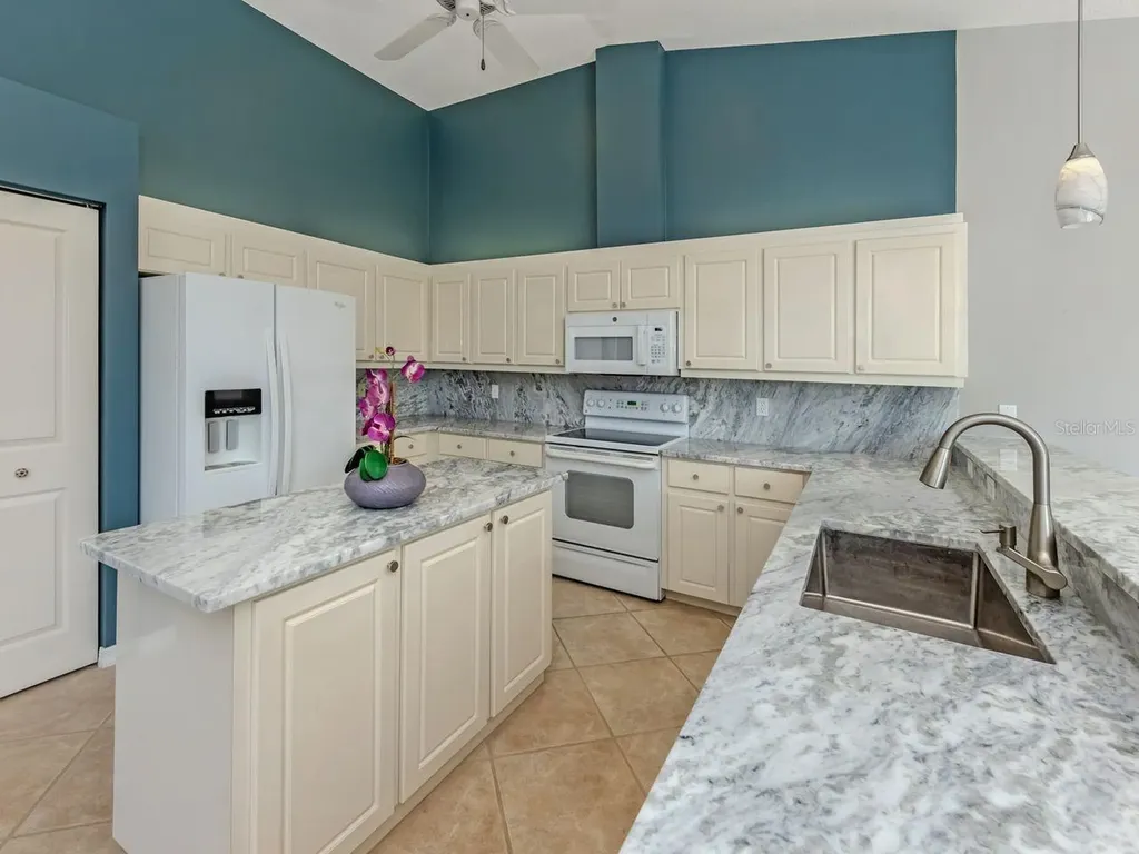 715 Thistlelake Drive Venice FL 34293