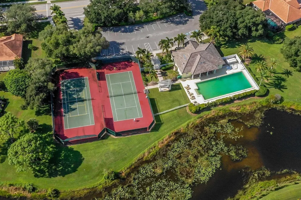 715 Thistlelake Drive Venice FL 34293