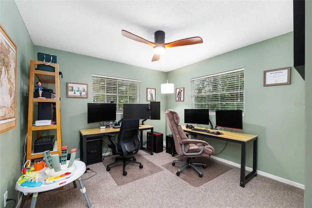2251 NW 20th Court Gainesville FL 32605