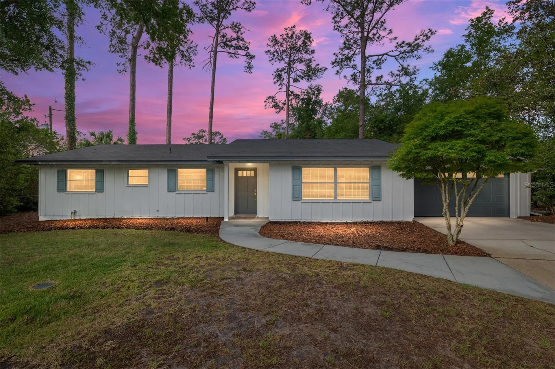2251 NW 20th Court Gainesville FL 32605